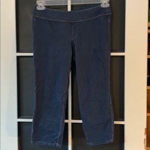 Athleta denim capri leggings